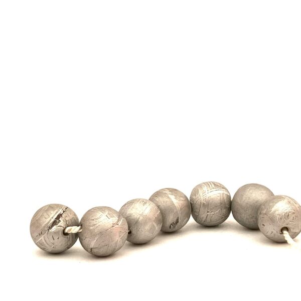 7 BEADS 10MM
